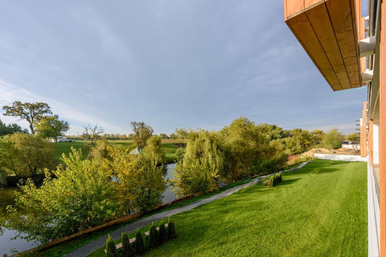 Il Lago - Sunrise - Cozy Luxurious Smart Home By The Lake Voluntari Екстериор снимка